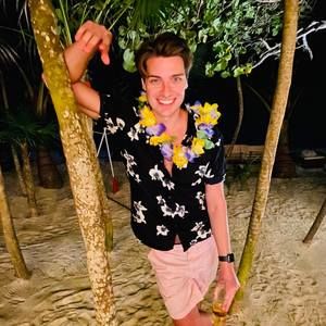 Meet your Posher, Danny